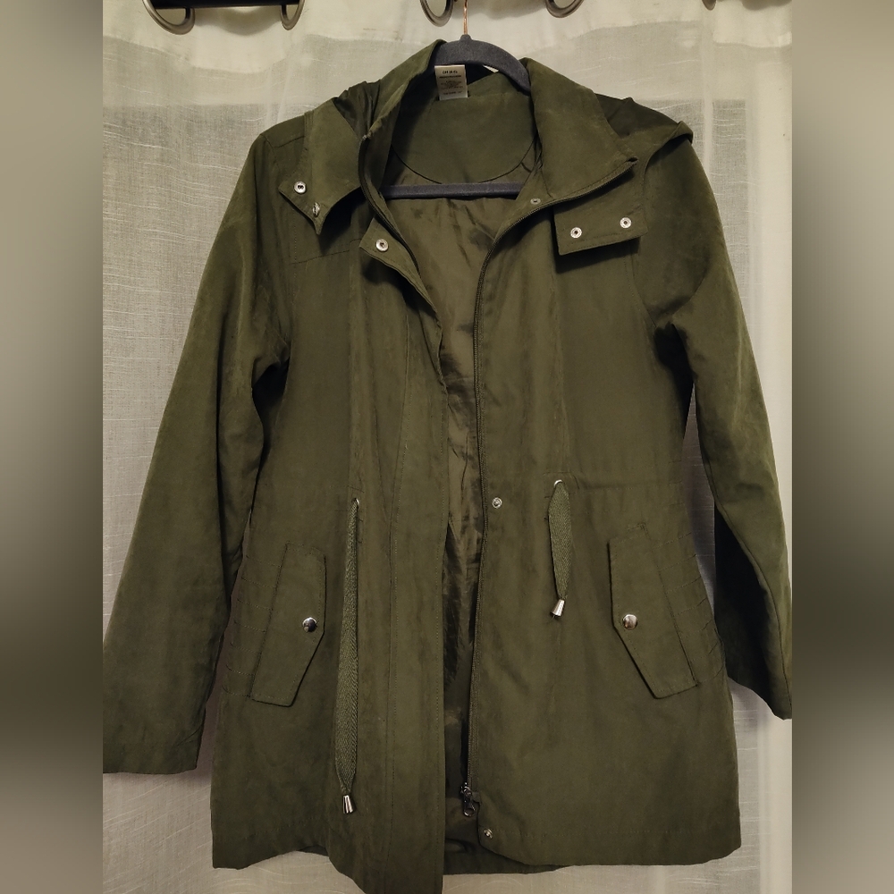 Time and Tru Olive Green Women's Lightweight Jacket SizeS